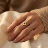 Bague ouverte florale en or