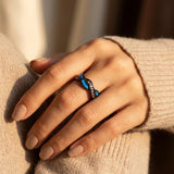 Bague en argent torsadée avec incrustation