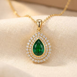 Collier en goutte d'eau en or et émeraude