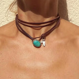 Bőr choker türkizzel